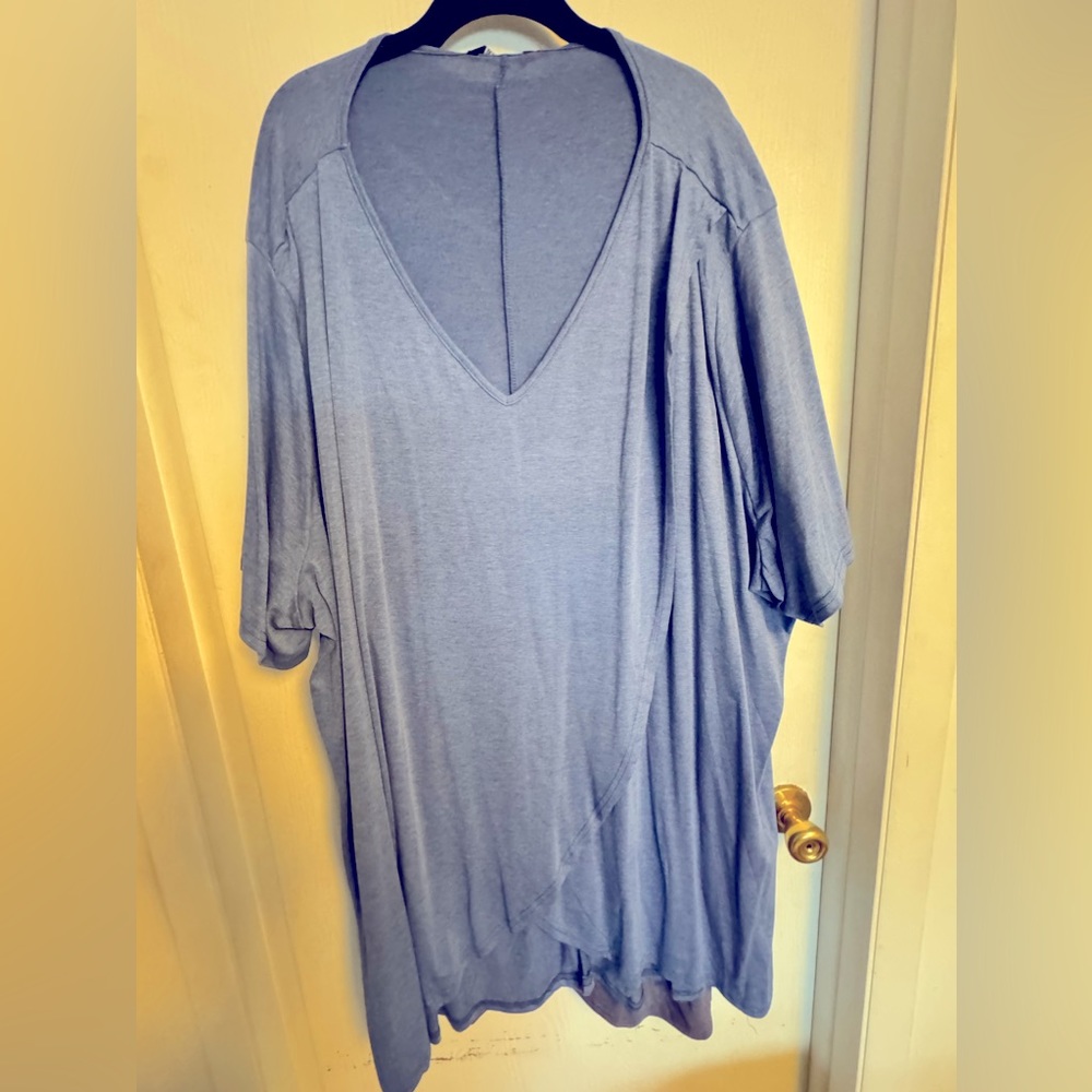 Plus size.  Tunic top.